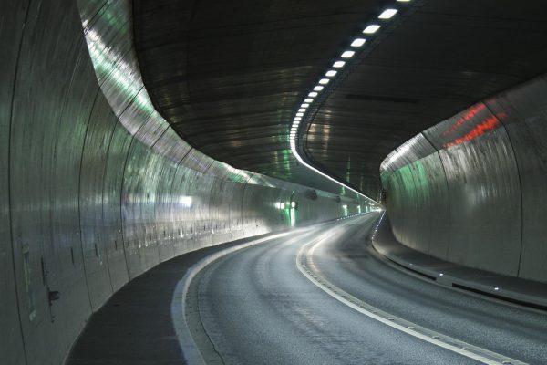tunnel-g0a396817c_1920